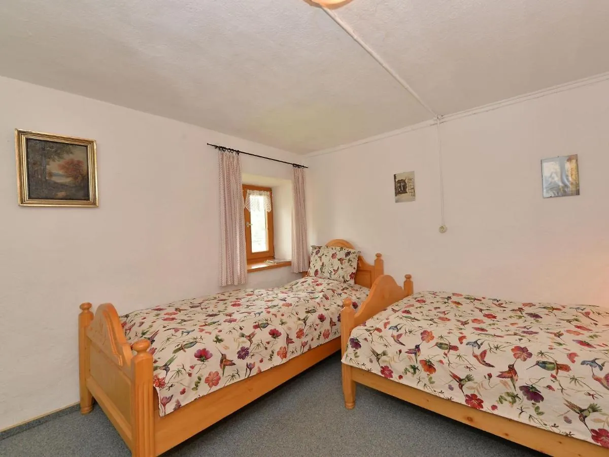 Former Farmhouse With Garden Zenting Germany