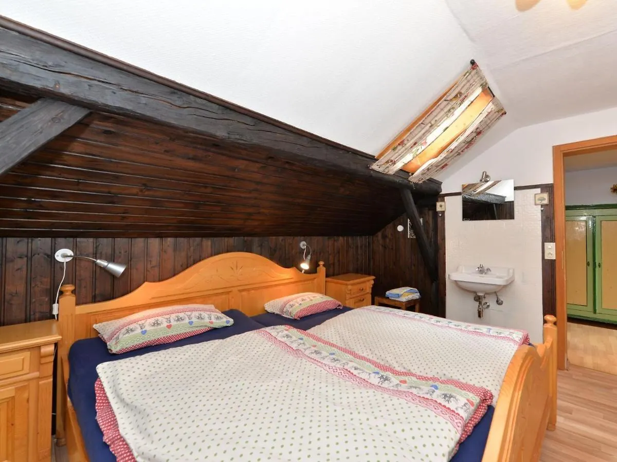 Holiday home Former Farmhouse With Garden Zenting